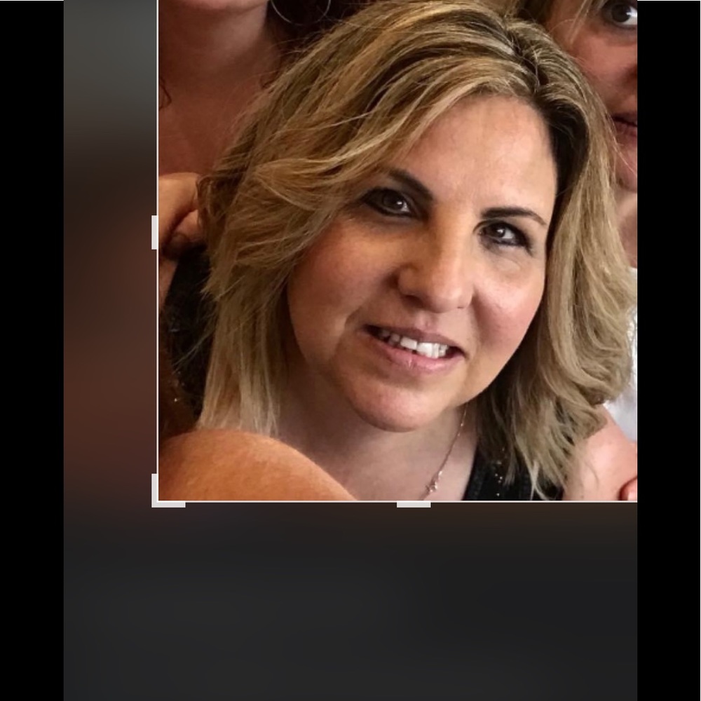 Meet your Posher, Angela